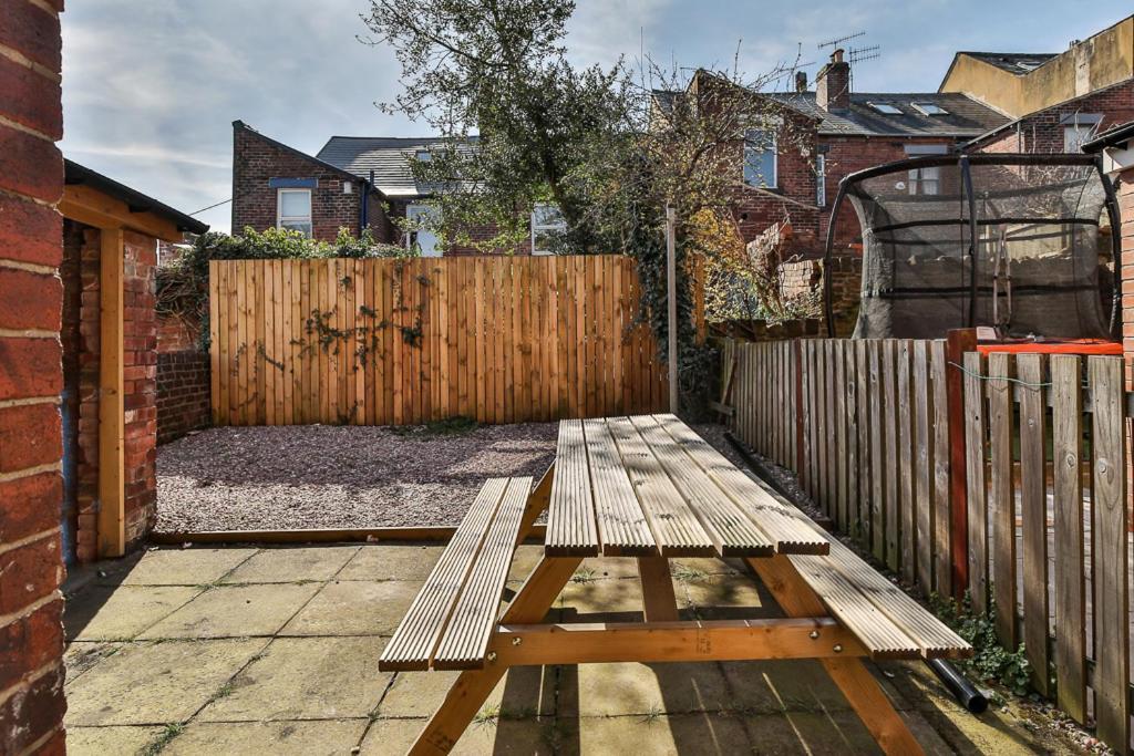 Refurbished Central Premium Property Sheffield Exterior photo